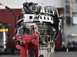 Descubre la fiabilidad y desventajas de los motores de tres cilindros